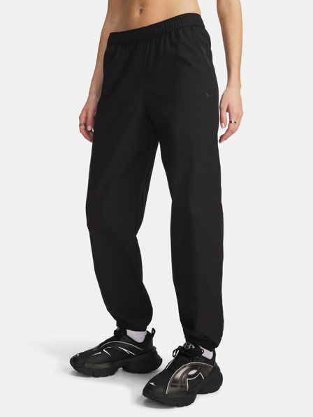 Under Armour Pantaloni de trening damă Under Armour Unstoppable Wvn Jogger-BLK