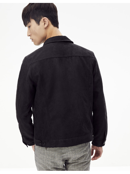 Celio Rujadaim Jachetă