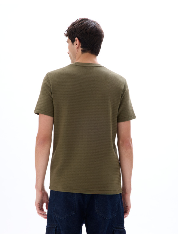 Celio Tricou Mevroni