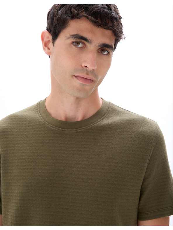Celio Tricou Mevroni