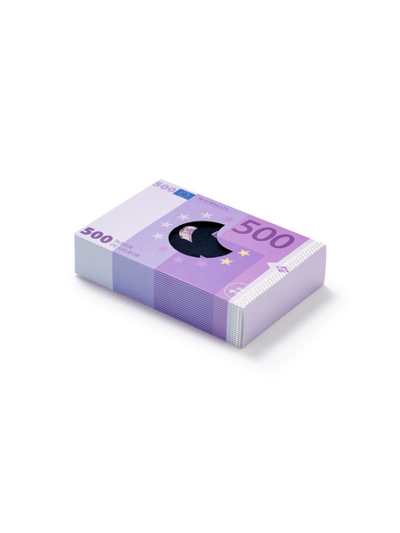 Celio Pachet cadou de boxeri 500 euro