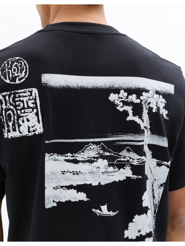 Celio Tricou Hokusai