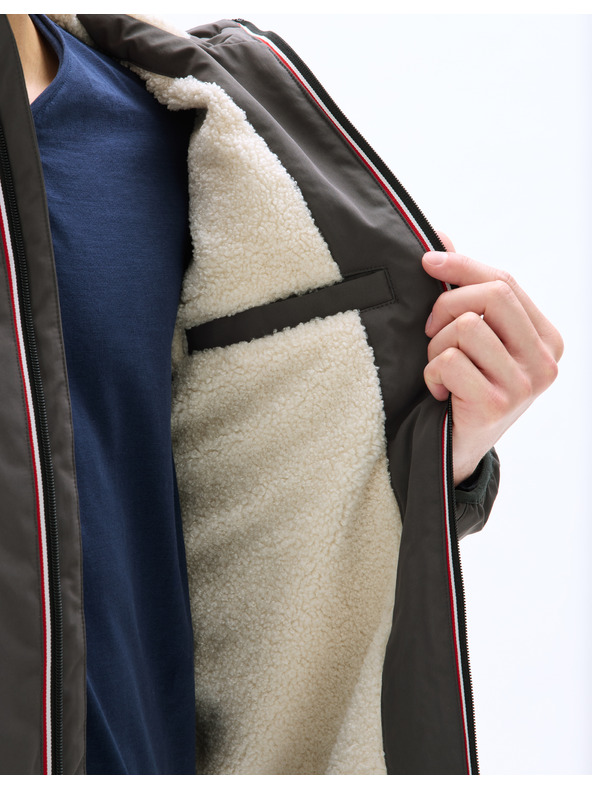 Celio Jachetă Mutekshrt