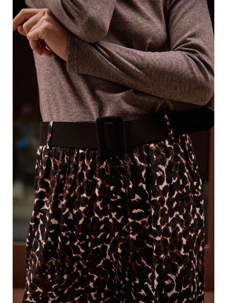 Moodo Tricou maro cu guler înalt Moodo