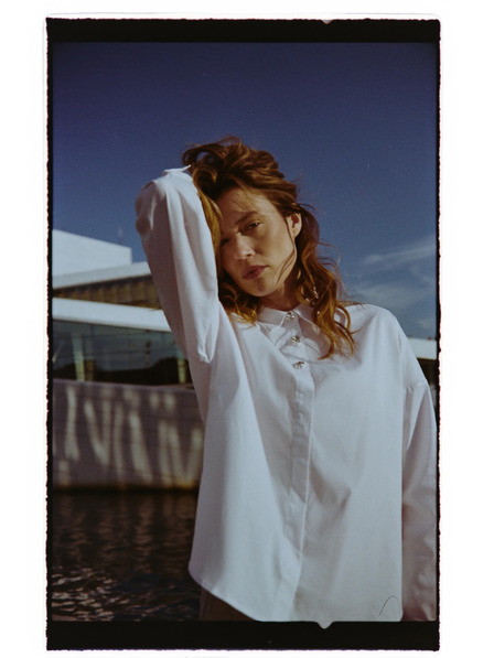 Moodo Cămașă albă cu nasturi decorativi Moodo