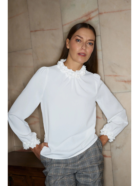 Moodo Cămașă albă cu decolteu decorativ Moodo