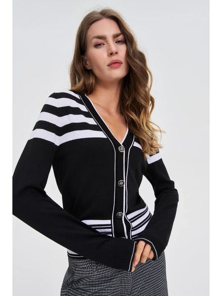 Moodo Pulover negru cu nasturi decorativi Moodo