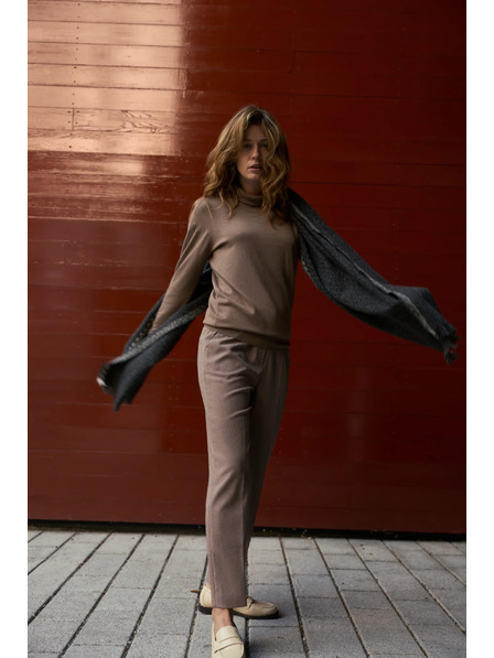 Moodo Pulover simplu cu guler înalt bej Moodo