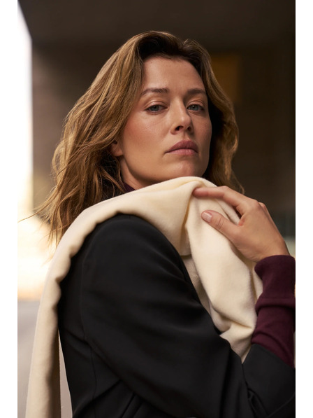 Moodo Șal cu ciucuri crem Moodo