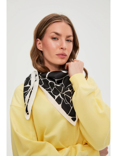 Moodo Batistă model neagră Moodo