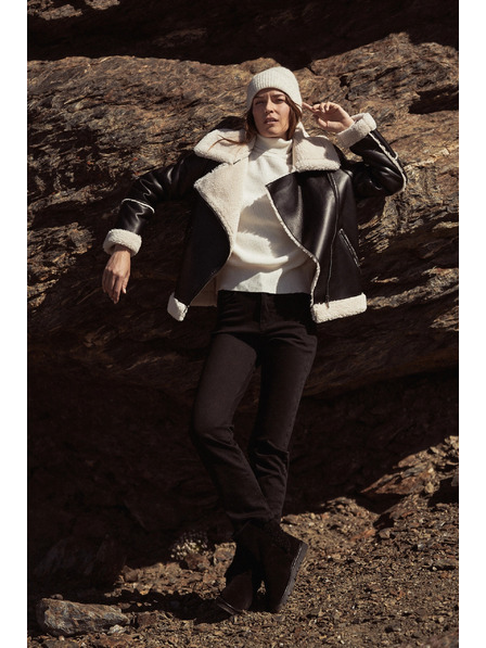 Moodo Jachetă neagră cu guler din blană Moodo