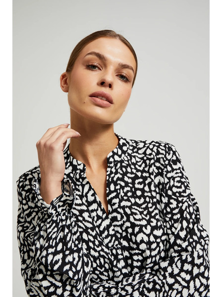 Moodo Cămașă neagră cu decolteu în V fără guler Moodo