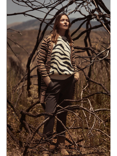 Moodo Cardigan bej cu mâneci lungi și model animal Moodo