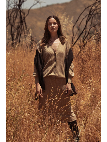 Moodo Cardigan bej cu nasturi și mâneci bufante Moodo