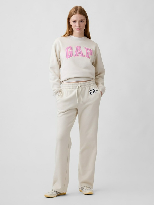 GAP Hanorac Logo GAP
