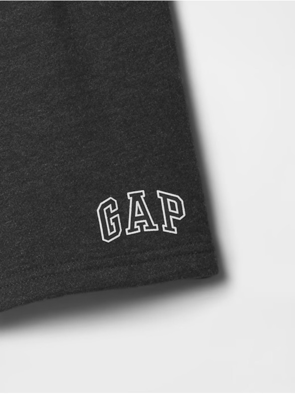 GAP Baby pantaloni scurți cu logo GAP