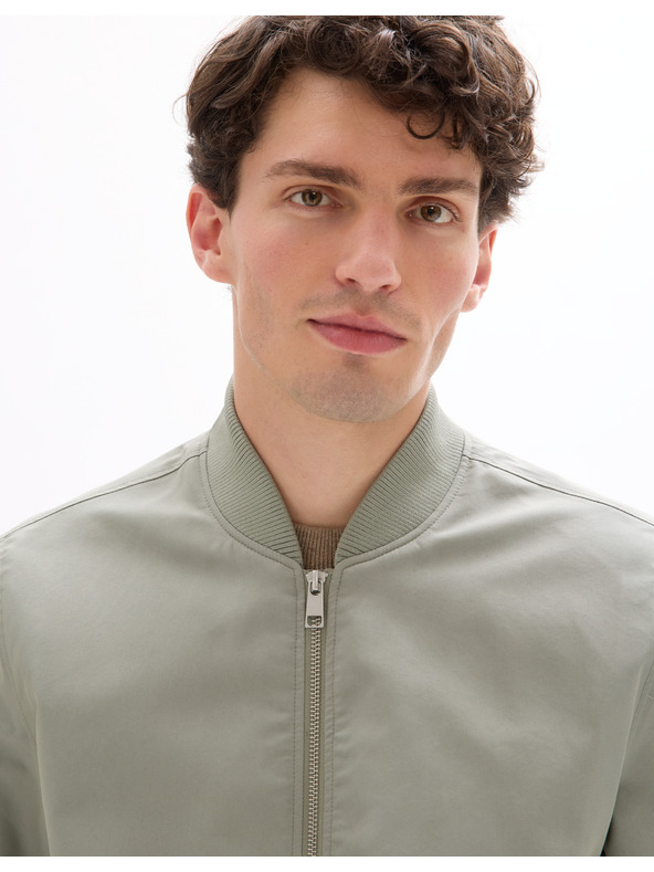 Celio Jachetă Mubluz