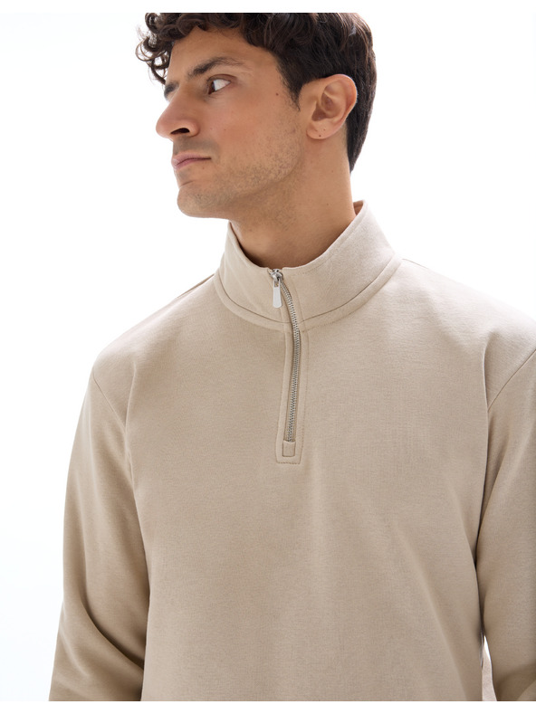 Celio Hanorac Metreuk cu guler