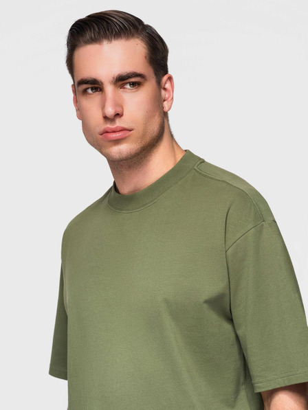 Ombre Clothing Tricou bărbătesc din bumbac LOOSE FIT cu decolteu rotund - oliv închis V8 OM-TSBC-0267 Ombre Clothing