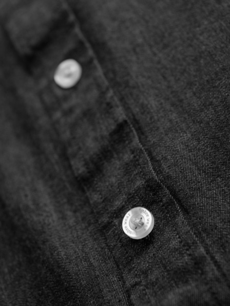 Ombre Clothing Cămașă din denim pentru bărbați cu buzunar brodat Ombre Clothing