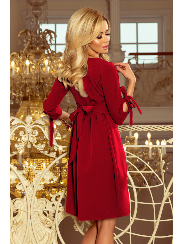 numoco ALICE Rochie cu fundițe - culoare bordo