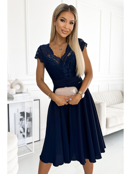 numoco Rochie din șifon cu decolteu din dantelă - albastru închis Numoco LINDA