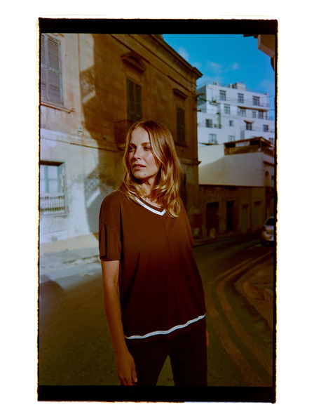 Moodo Bluză cu decolteu maro Moodo