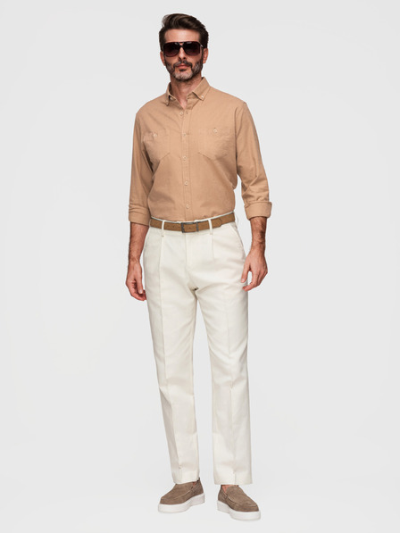 Ombre Clothing Cămașă bărbătească din in cu guler clasic și buzunare REGULAR FIT - maro deschis V7 OM-SHCS-0134 Ombre Clothing