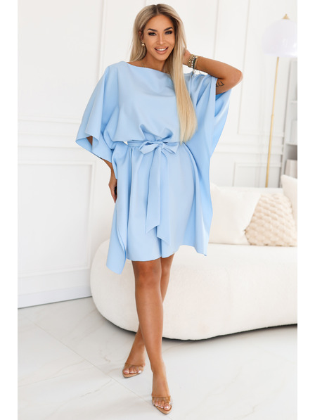 numoco SOFIA Rochie tip fluture cu legare la talie - albastru deschis