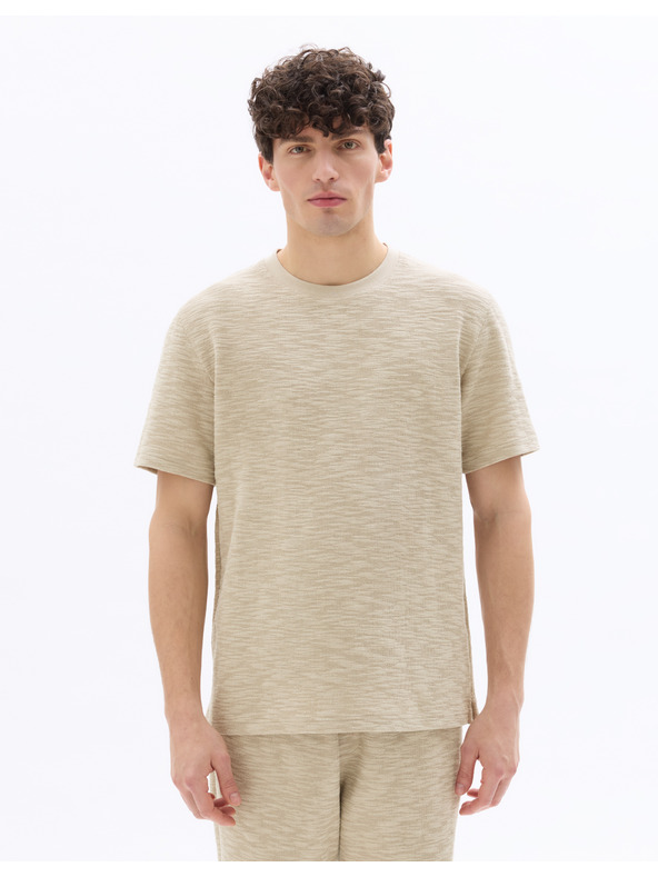 Celio Tricou Neprioti