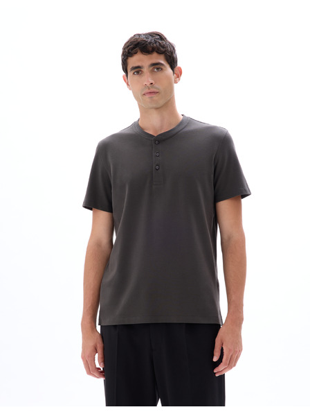 Celio Tricou Meperi