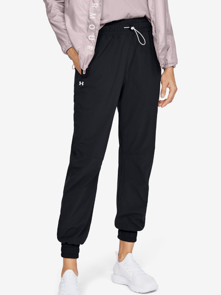 Under Armour Pantaloni de sport pentru femei Under Armour Recover Woven Pants