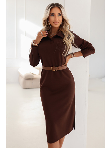numoco basic Rochie midi elegantă cu guler și crăpătură laterală - ciocolată
