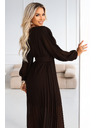 numoco KLARA Rochie midi elegantă cu pliuri, centură și decolteu - ciocolată