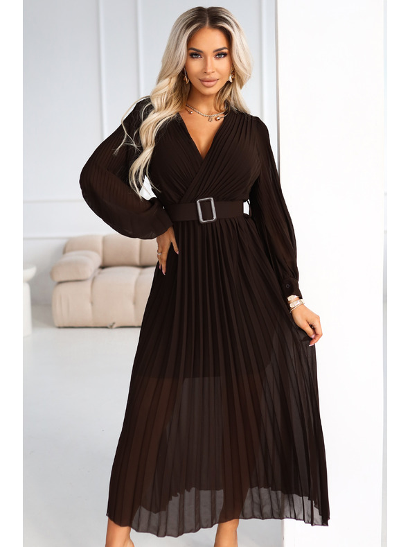 numoco KLARA Rochie midi elegantă cu pliuri, centură și decolteu - ciocolată