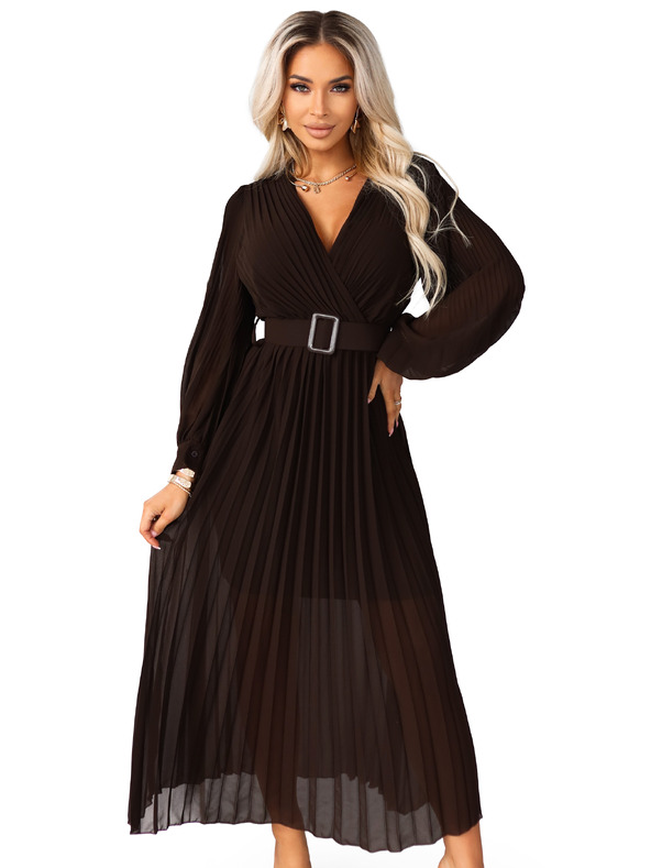 numoco KLARA Rochie midi elegantă cu pliuri, centură și decolteu - ciocolată