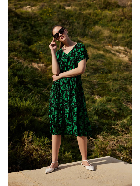 Moodo Rochie midi lungime verde Moodo