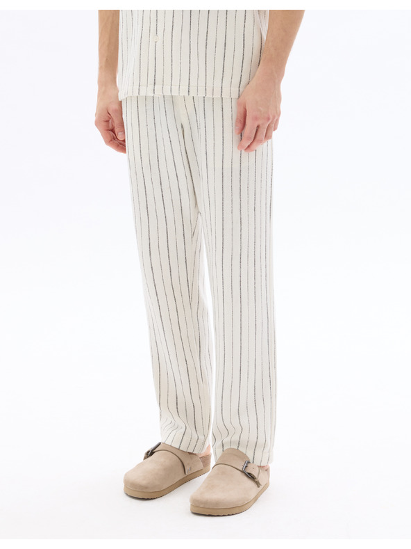 Celio Pantaloni 24H Nostripe