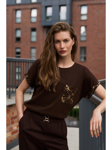 Moodo Tricou cu buzunar maro Moodo