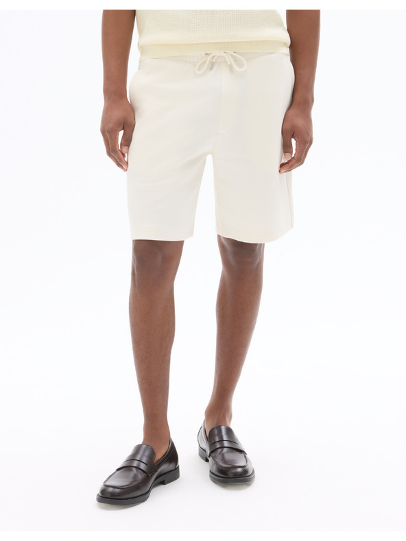 Celio Pantaloni scurți de trening Lopone1