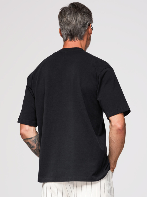 Ombre Clothing Tricou cu croială liberă pentru bărbați cu aplicație albine pe piept – fildeș V1 OM-TSCT-0275 Ombre Clothing