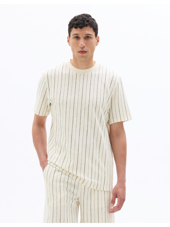 Celio Tricou Nestripeti